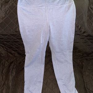 Woman Gray Leggings